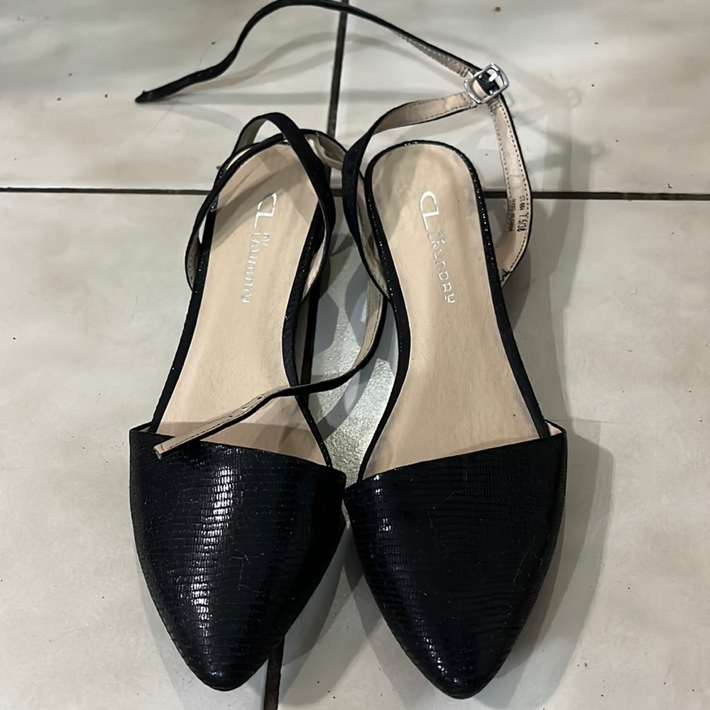 CL by Laundry. Designer comfortable shoes, size 7.5.